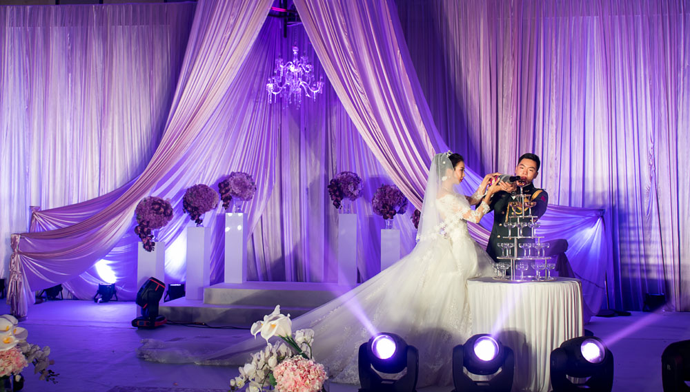 天津国庆期间婚礼跟拍小美女新娘