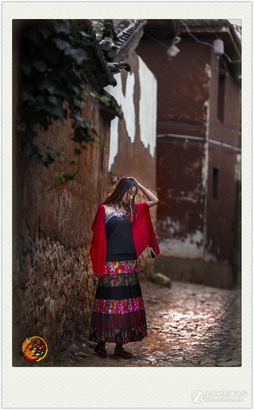 迷人的纳西族美女