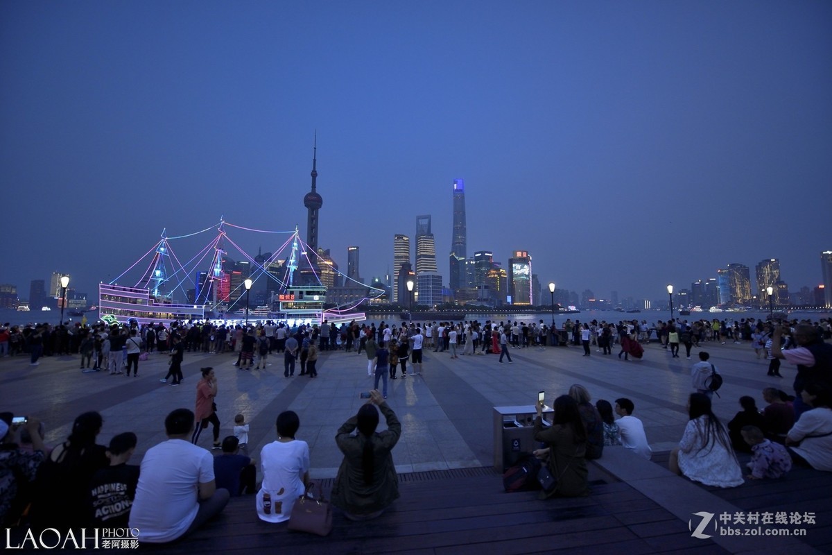 上海外滩夜景——请假帖