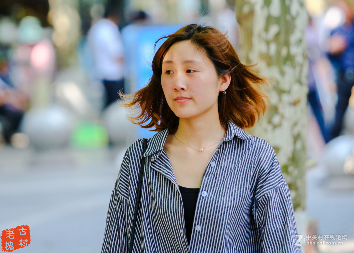 ef70-200f4is(爱死小小白)街拍美女