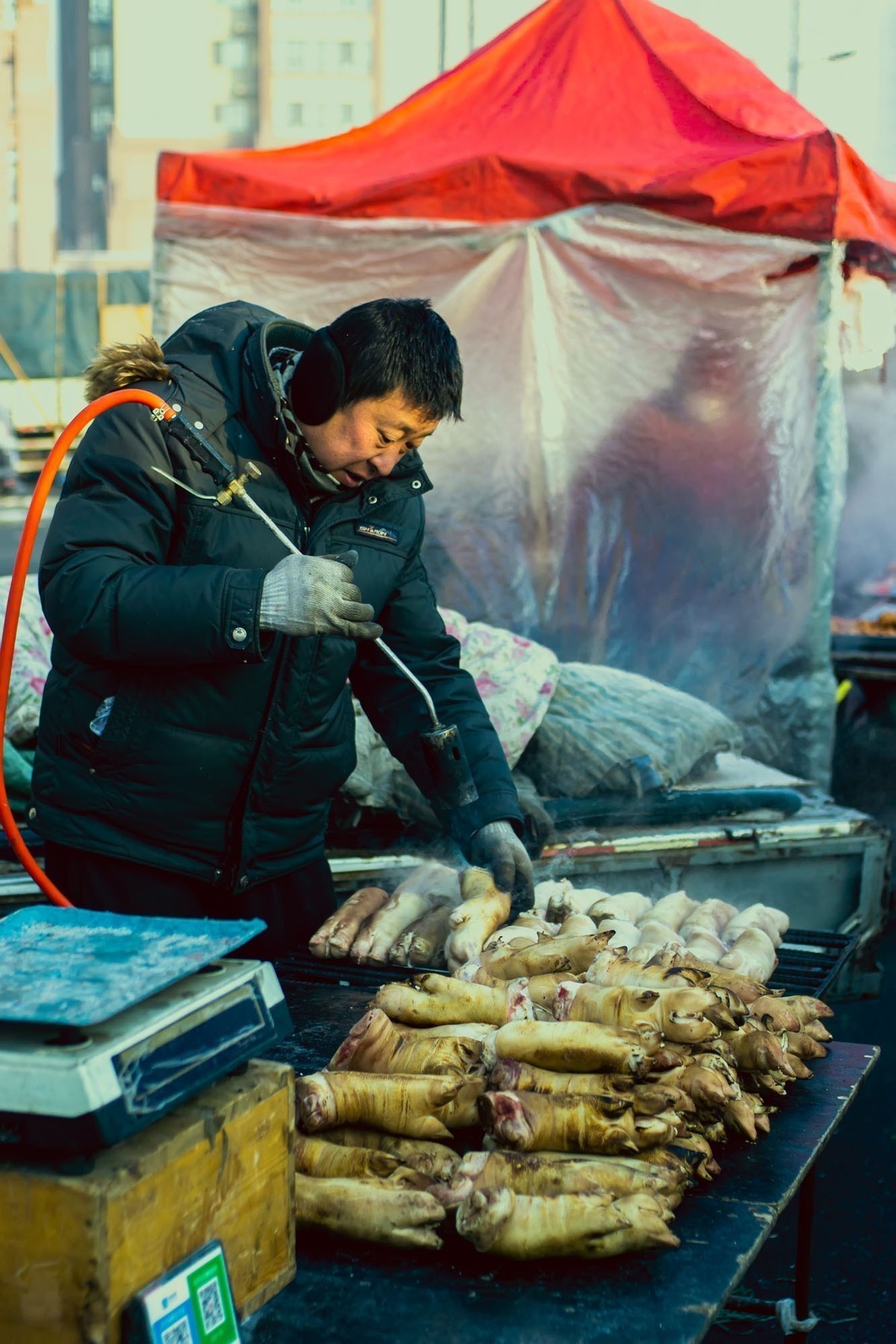 大东北小年早市热乎乎