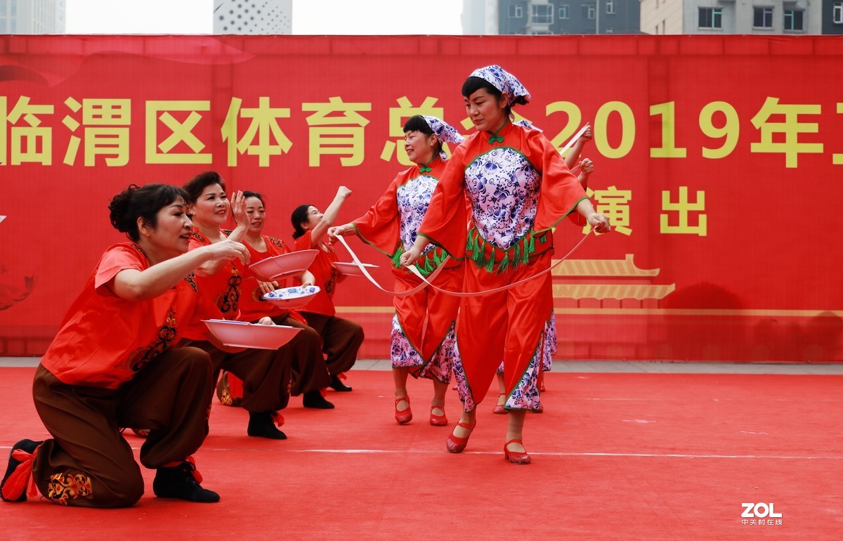 舞蹈青瓷老碗《10》