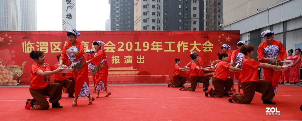 舞蹈青瓷老碗《10》