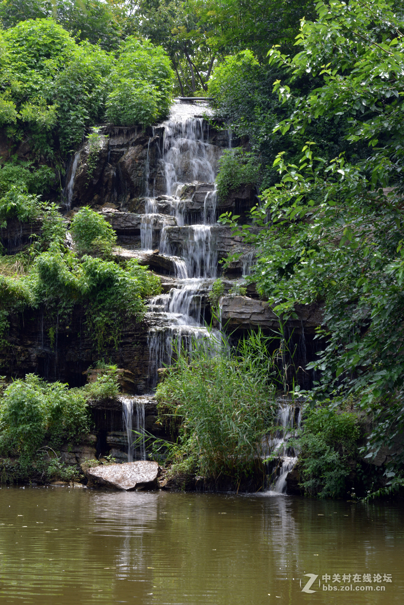 井陉泉泉瀑布的位置图片