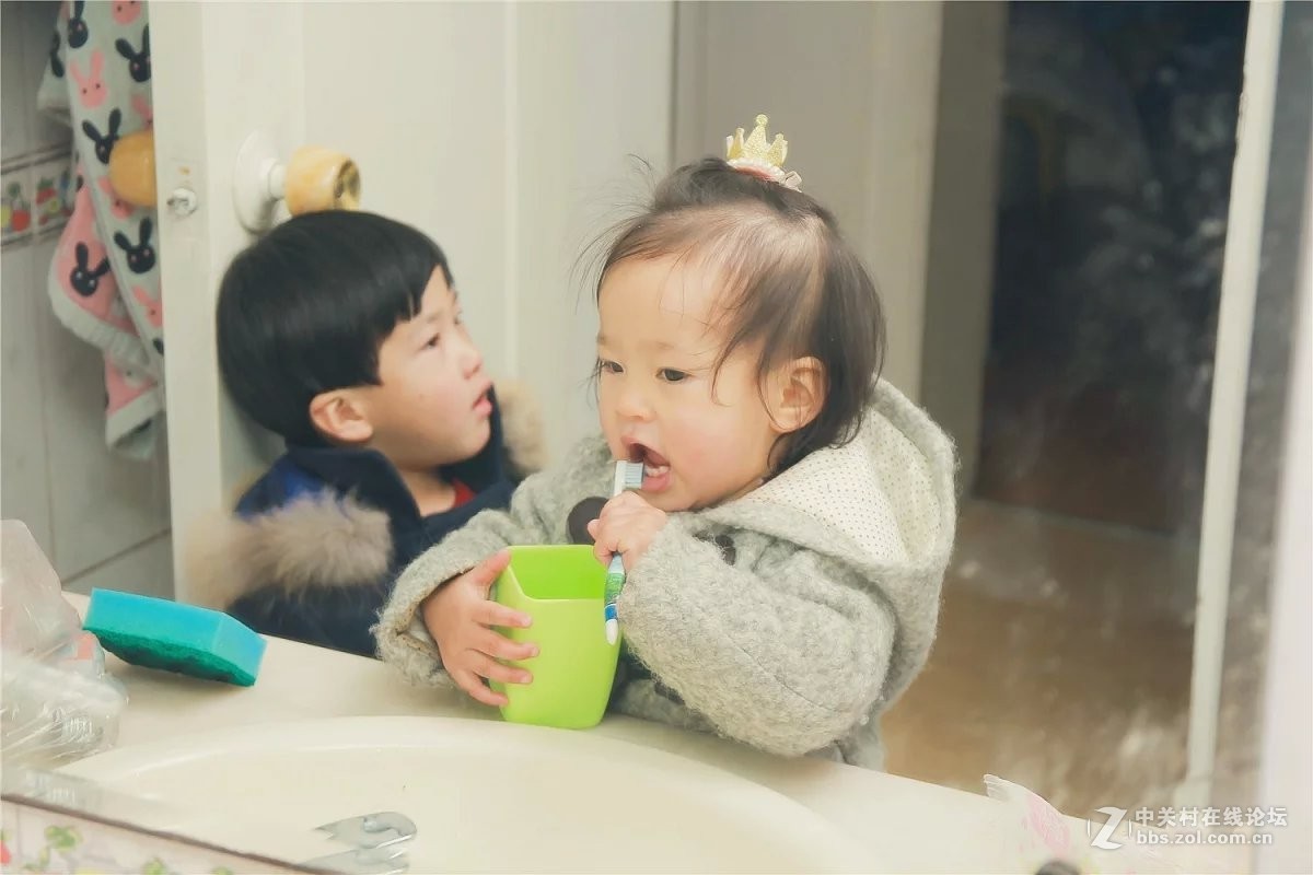 记录生活。二娃交亮登场。。。