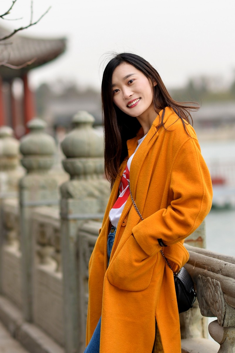 早春三月一组颐和园美女外拍二