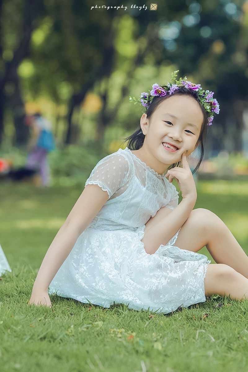 女孩子还是白纱裙最美了。