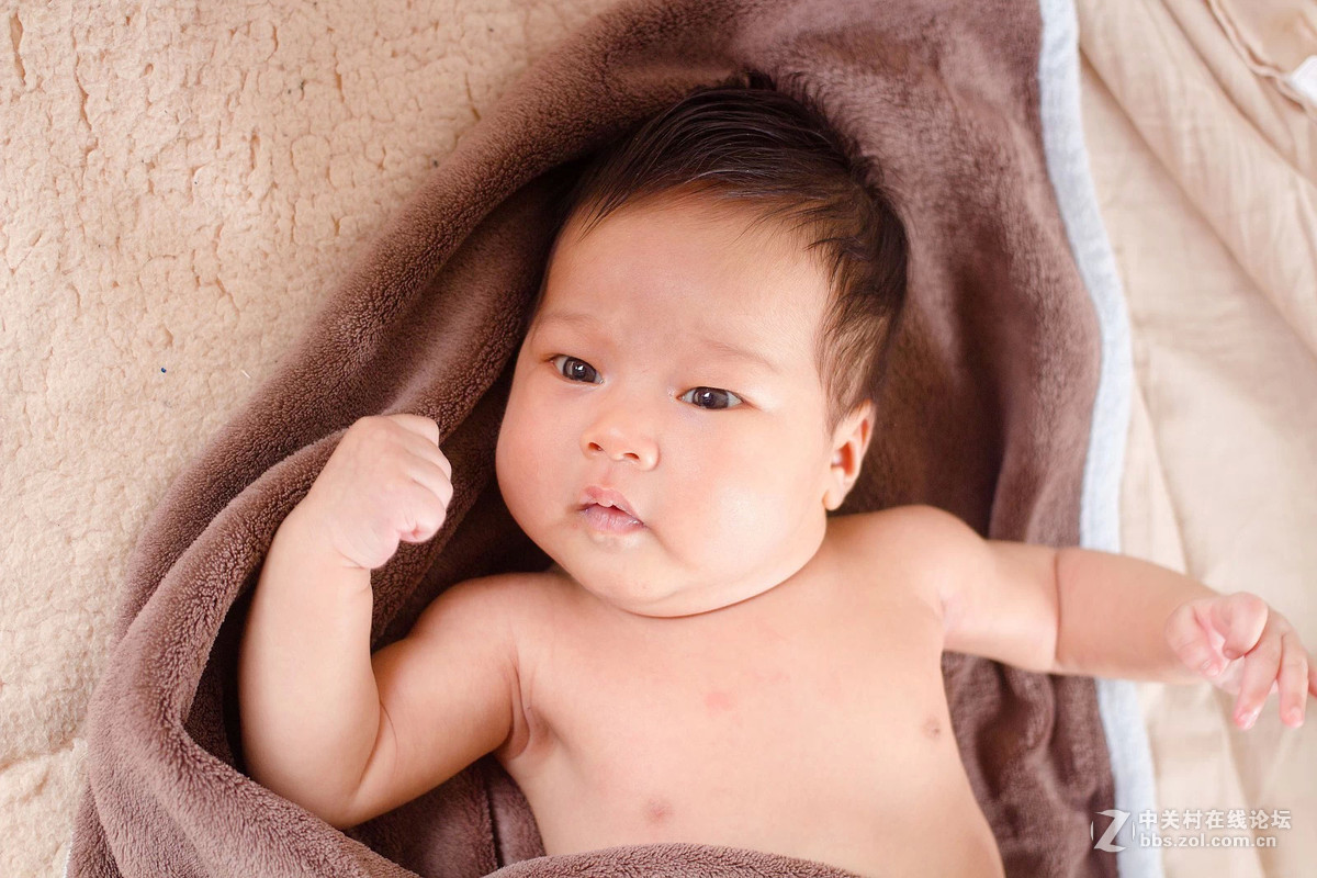 记录生活。二娃交亮登场。。。