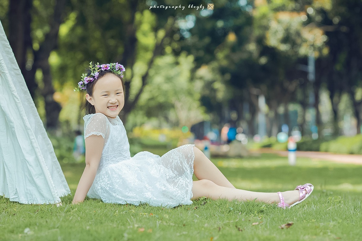 女孩子还是白纱裙最美了。