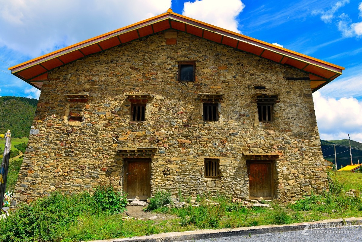 35天西行漫记------木里王国之康坞大寺 2