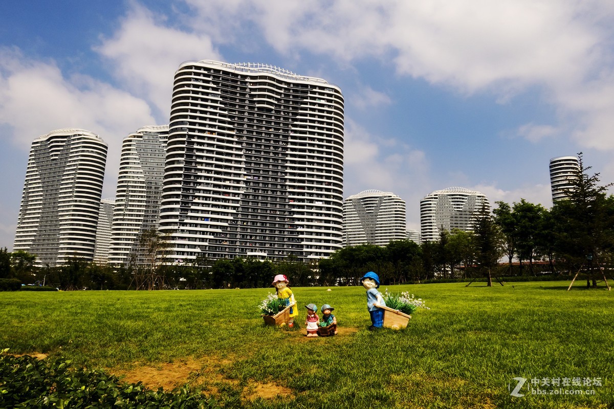 《止锚湾佳兆业小区掠影》
