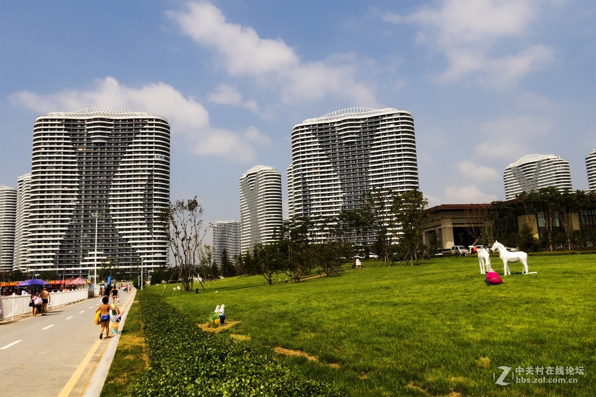 《止锚湾佳兆业小区掠影》