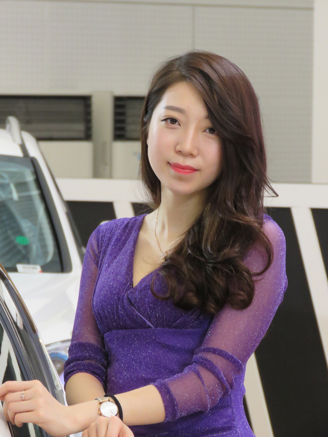 背着媳妇儿去拍点车模吧