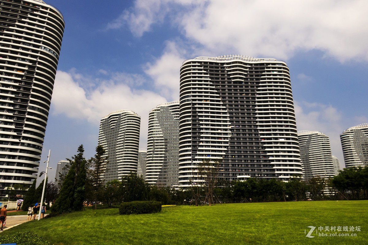 《止锚湾佳兆业小区掠影》