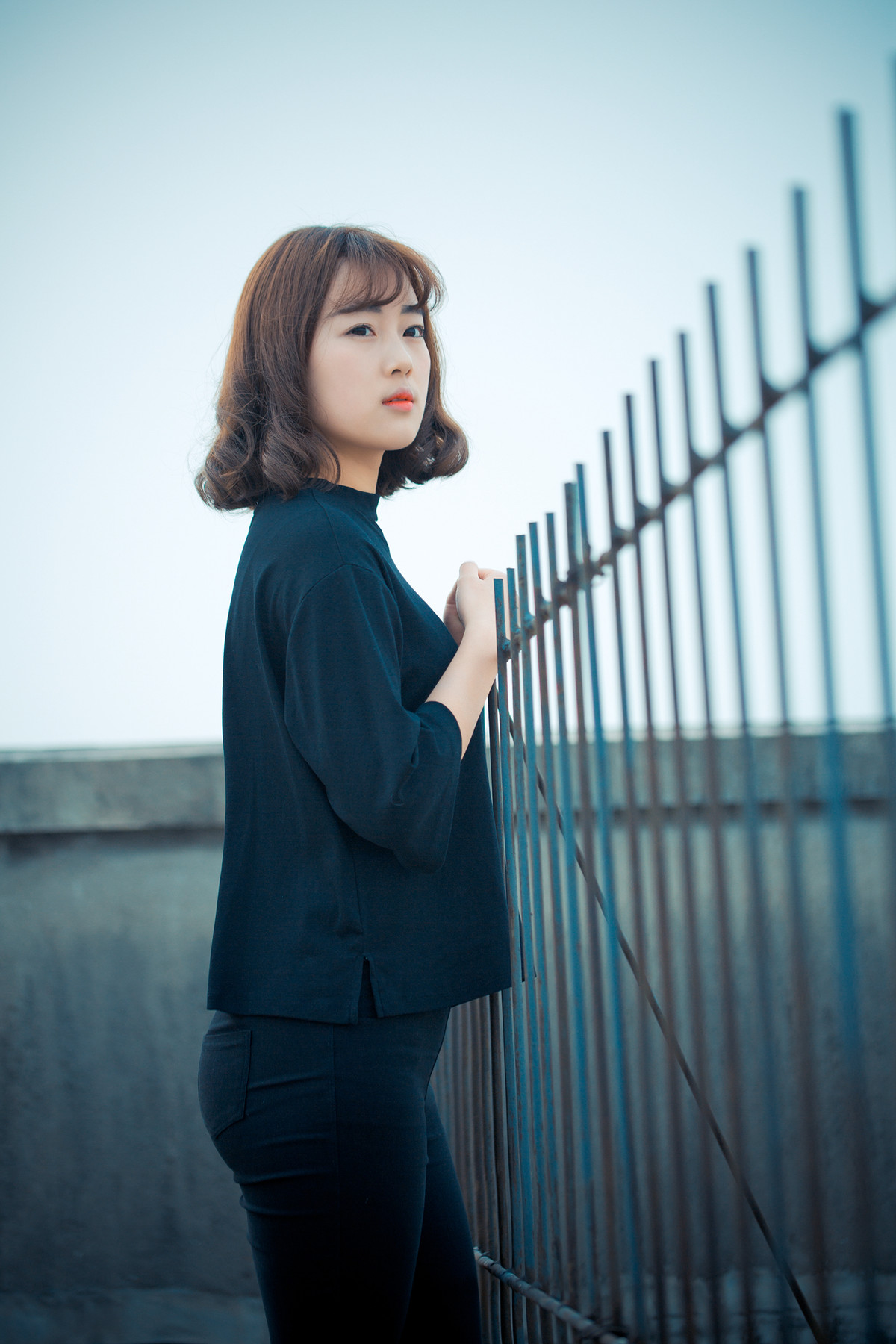 #佳能月赛-与佳能一起去踏青#当成都春暖花开时，就到了人像摄影季。。。