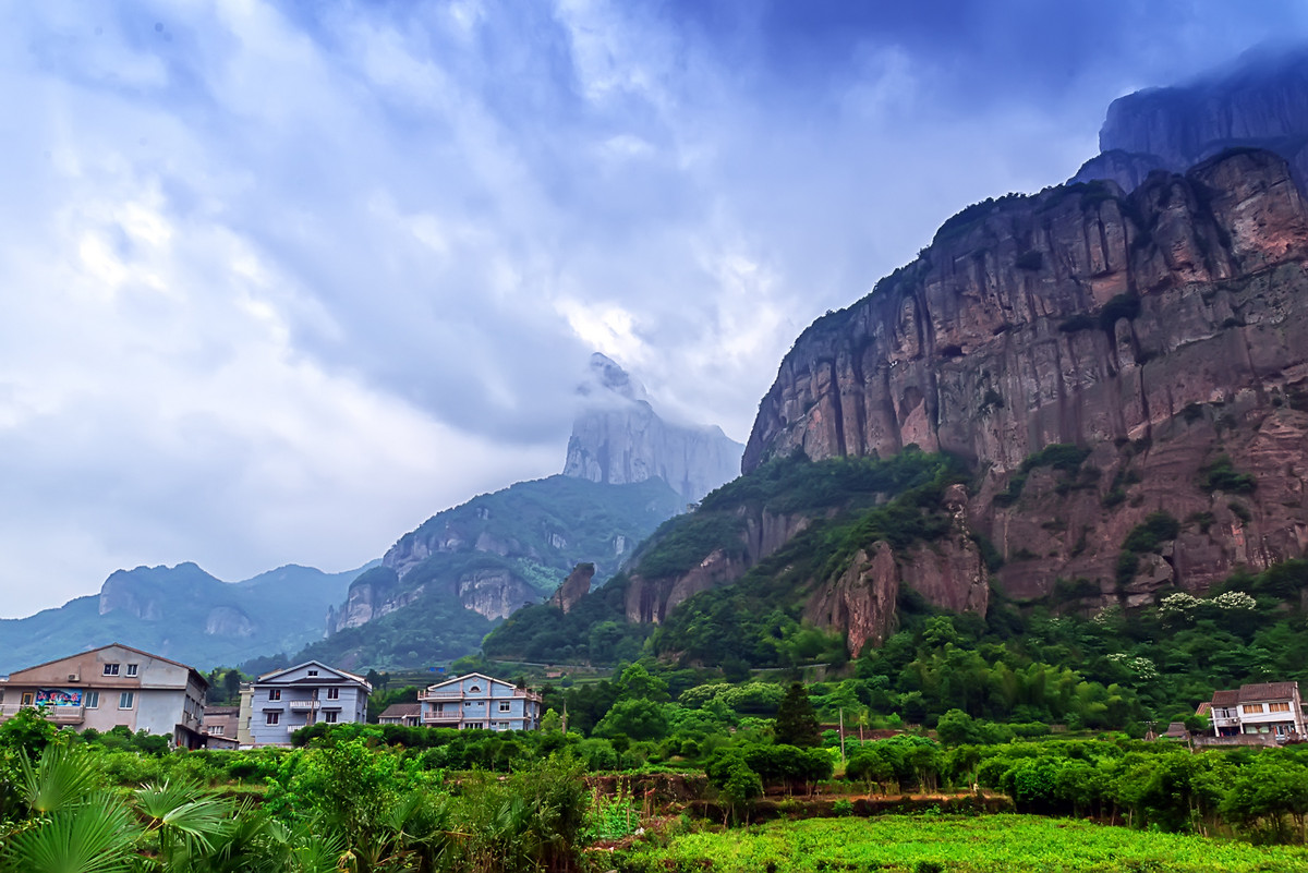 江南行 （47） 《走进雁荡山大龙湫景区》