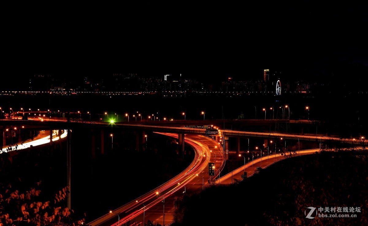 学拍车流光轨与夜景