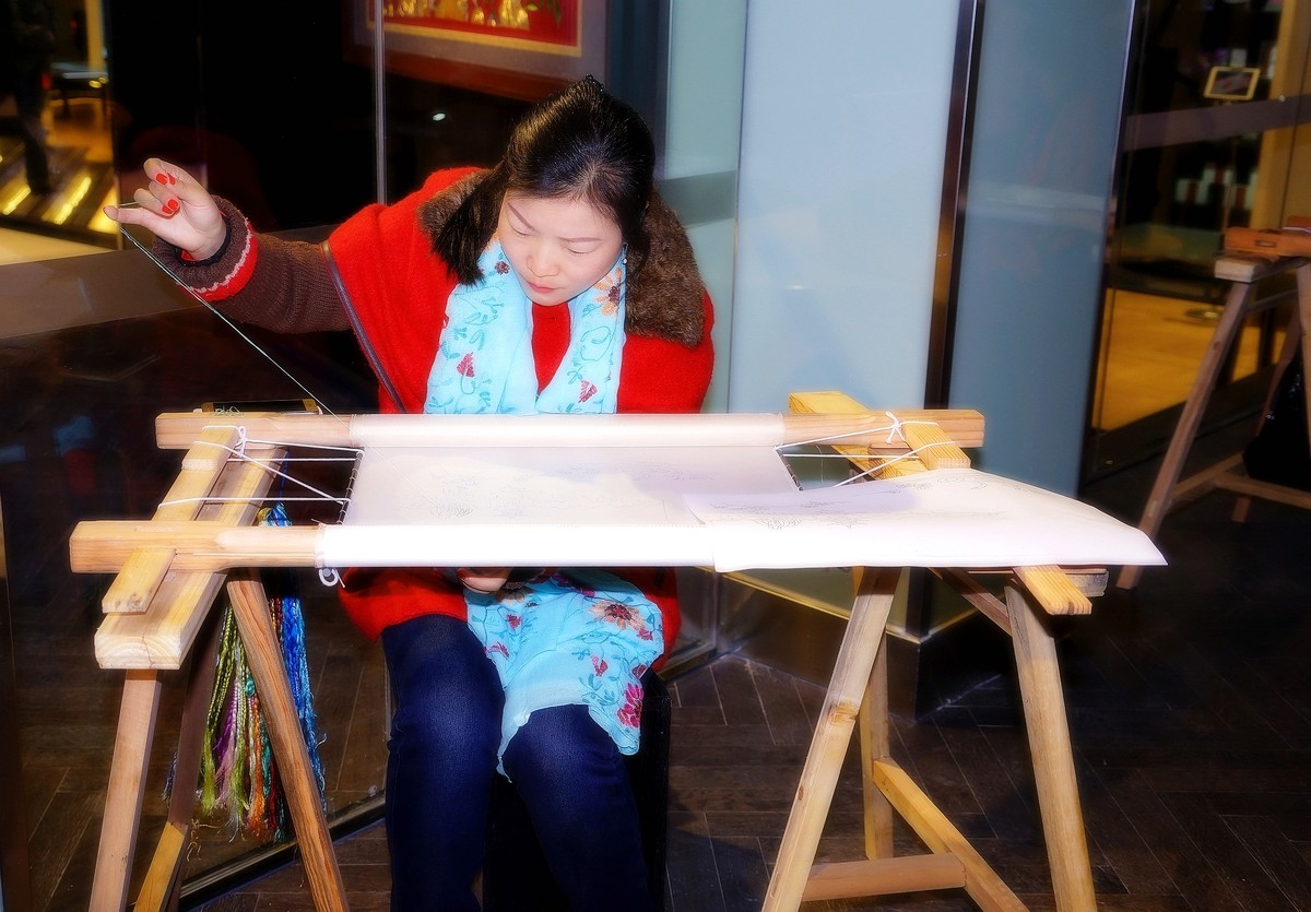 武汉汉绣精工坊开业庆典大会纪实