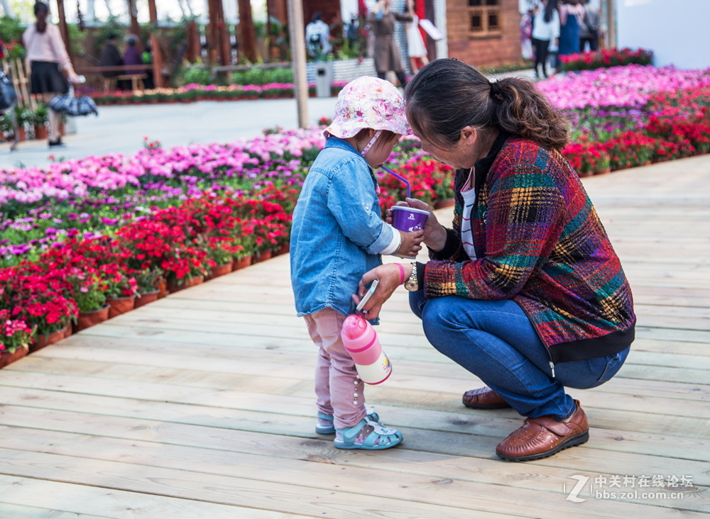 “五一”小长假第一天的牛角大圩 （合肥）