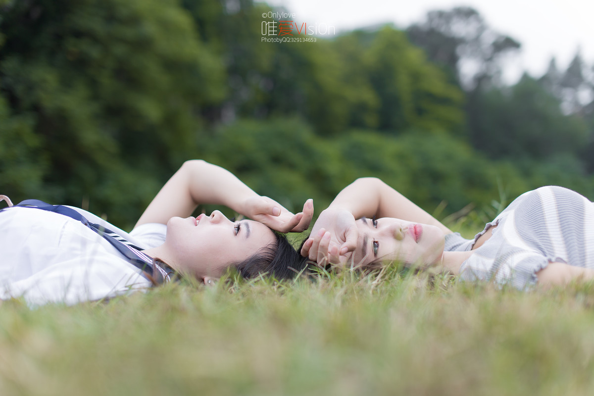 不变的友谊并肩走过的青春的年华