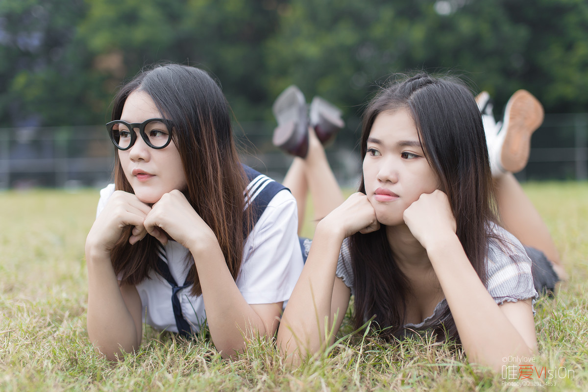 不变的友谊并肩走过的青春的年华