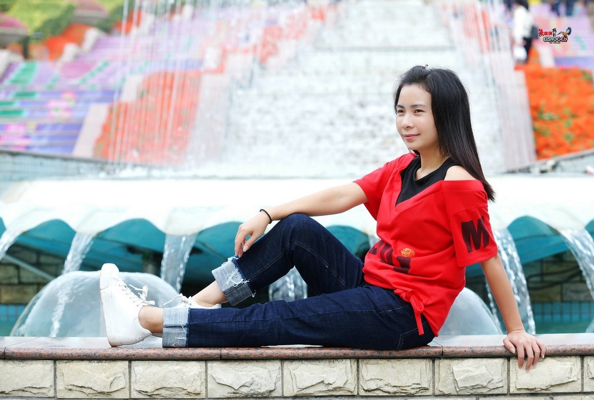 云台美女敏儿