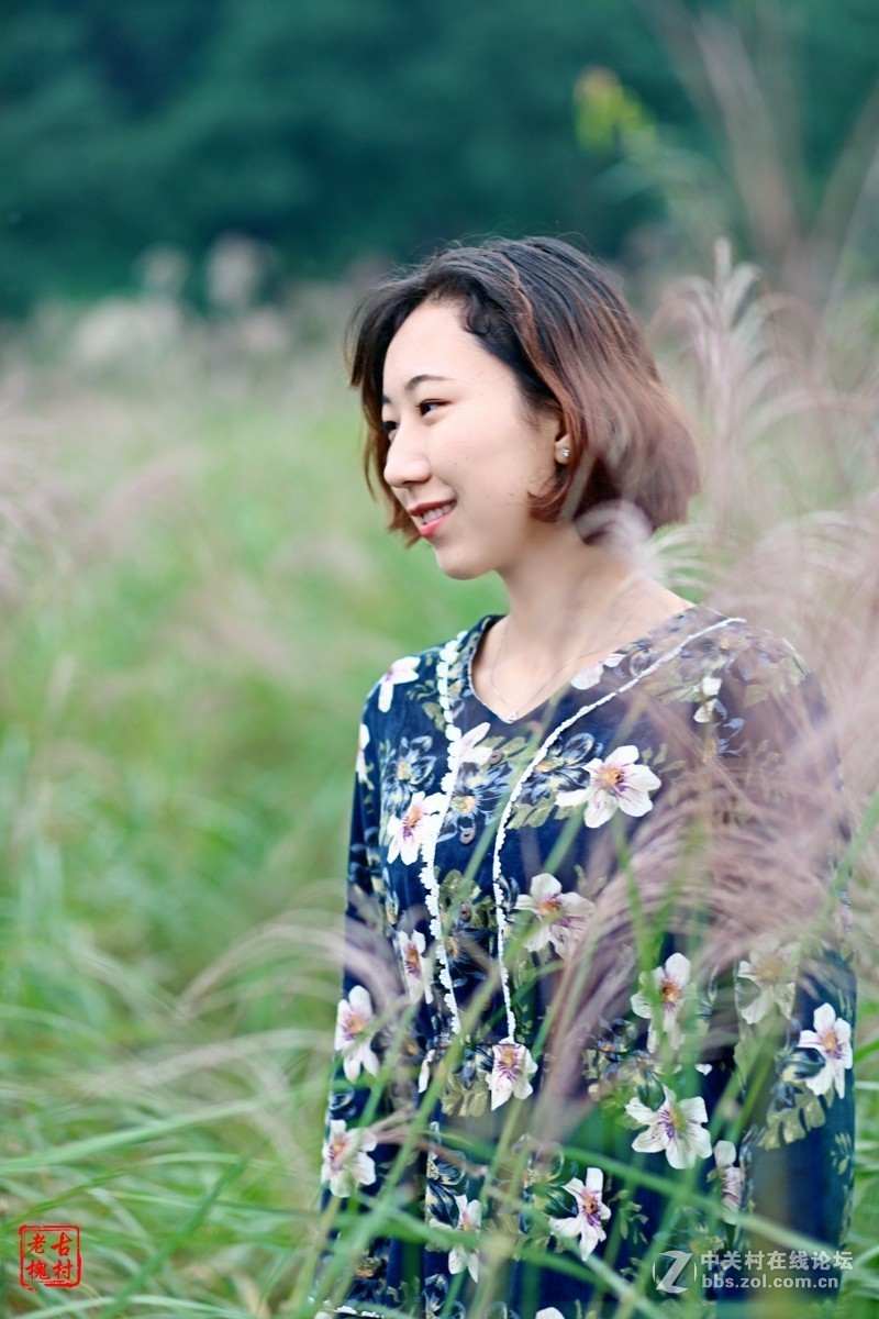 维吾尔族姑娘(1)