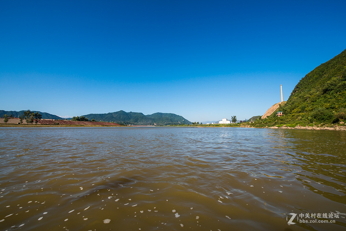 快艇暢游鸭绿江（广角）2015.9.8.