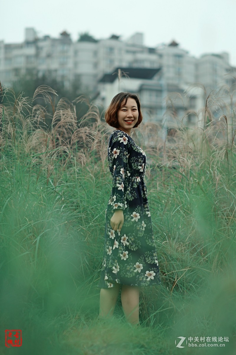 维吾尔族姑娘(1)