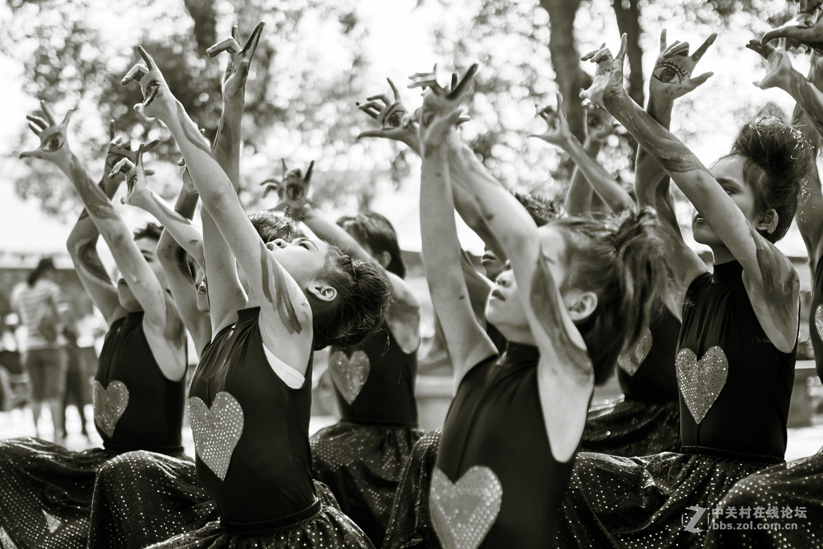 此时无声胜有声—残障人的美