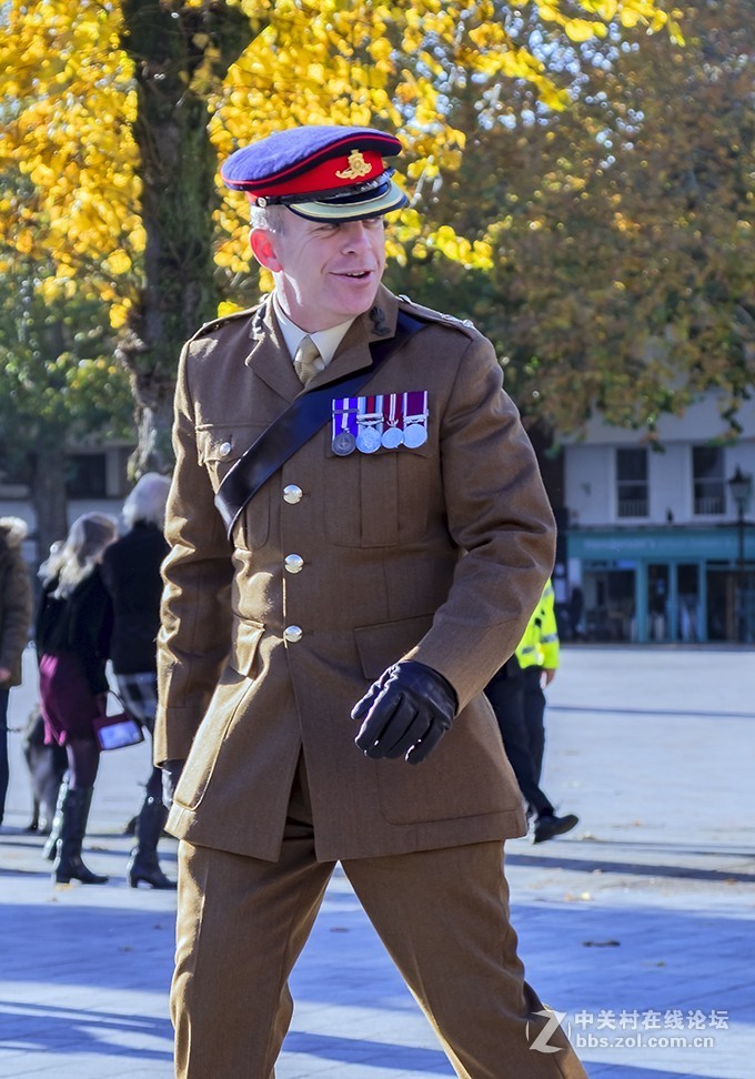 爱上残幅图轻便  今天珍惜和平日