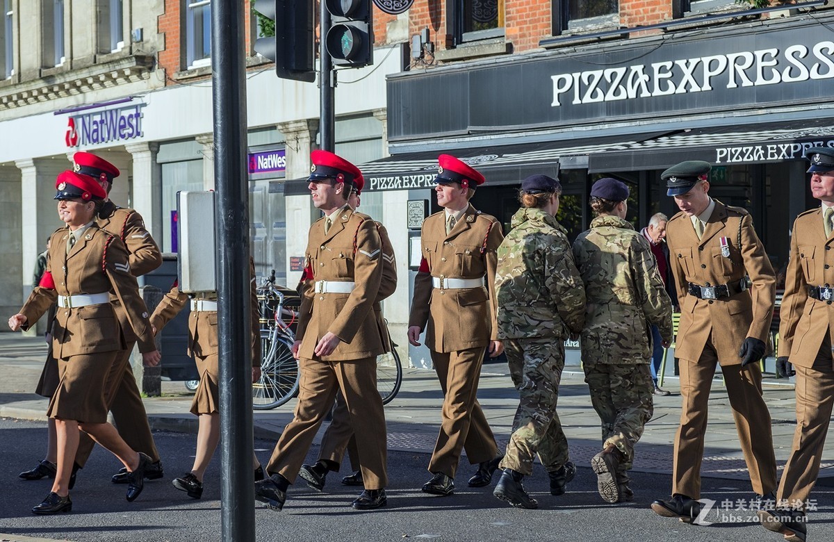 爱上残幅图轻便  今天珍惜和平日