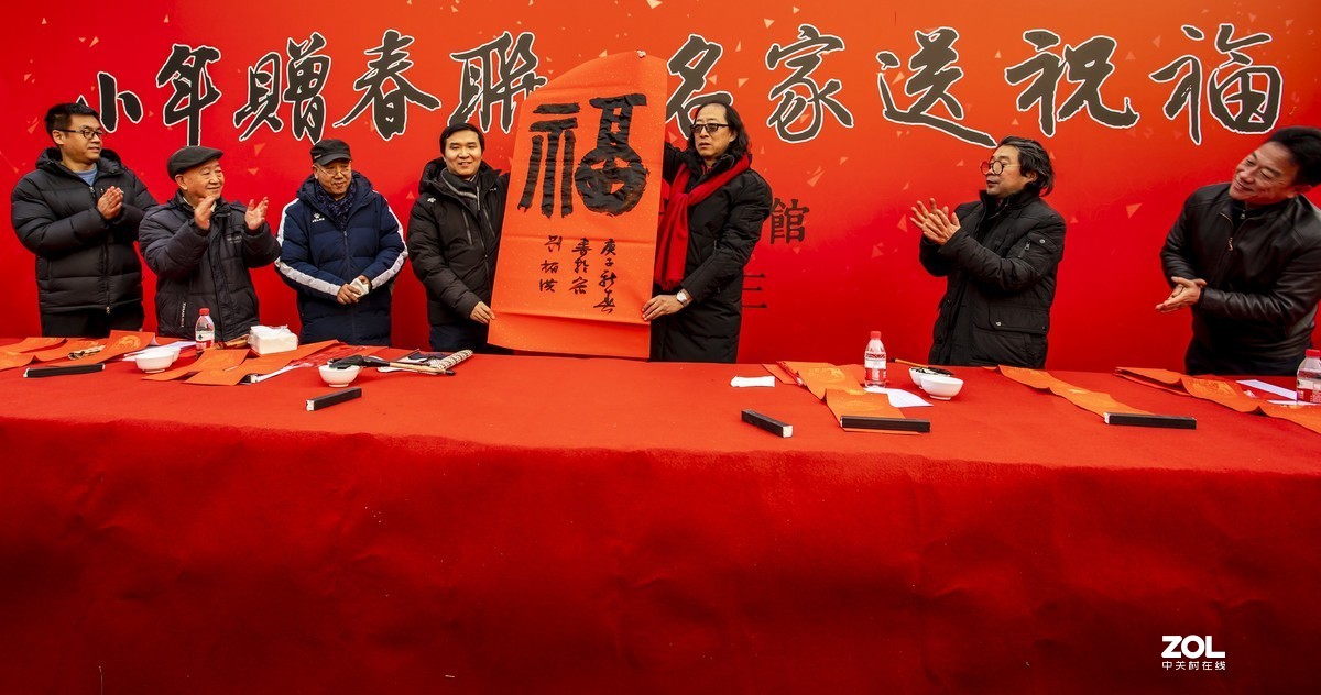 #晒年货#请春联，得福字，晒福迎春。