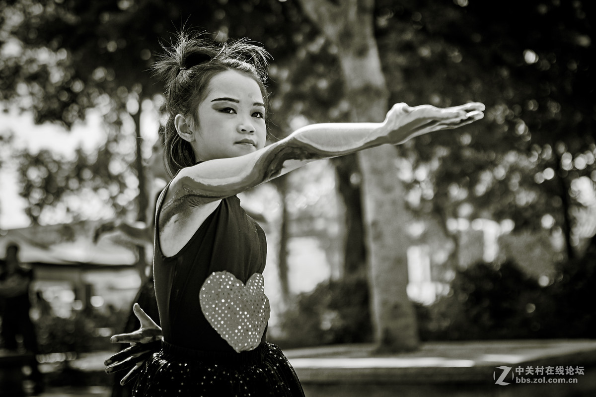 此时无声胜有声—残障人的美