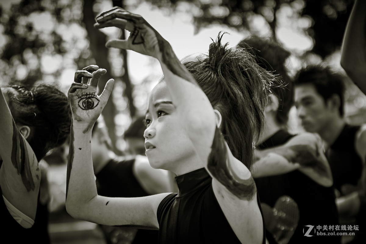 此时无声胜有声—残障人的美