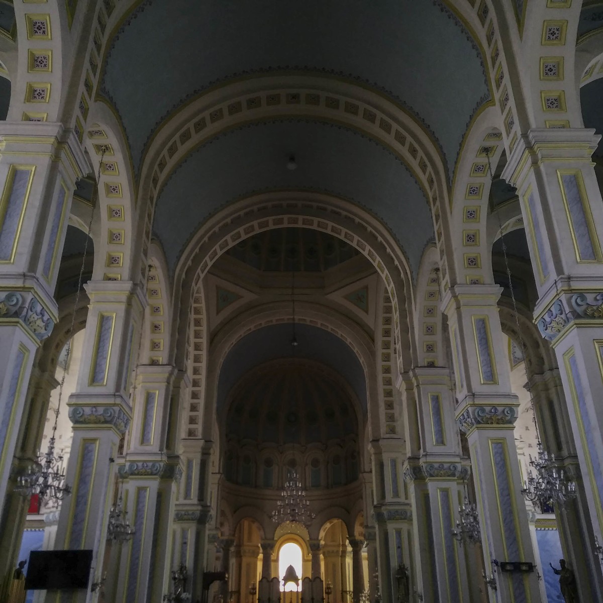 用努比亜Z17mini手机拍天津西开教堂。