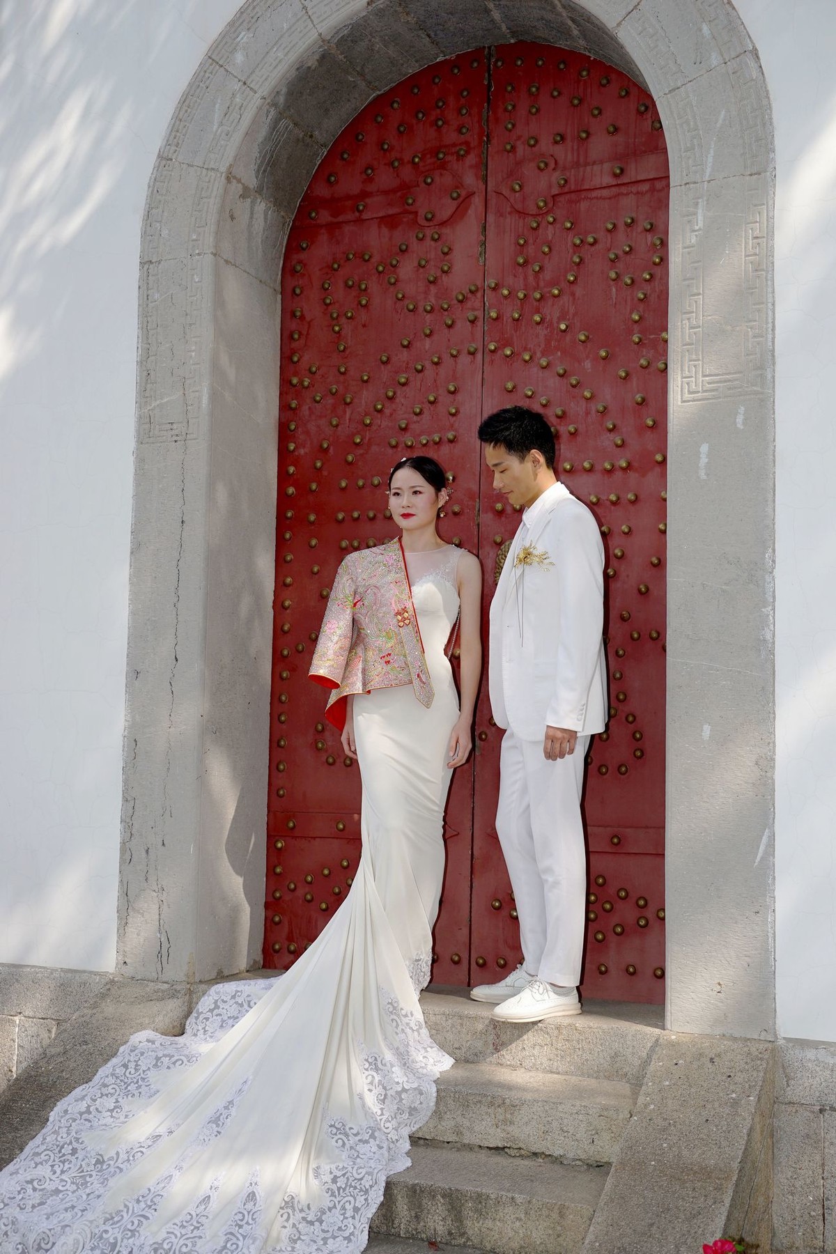 环境人像外拍---晴川阁山门下的新娘子！。。。。。。。。赠拍！