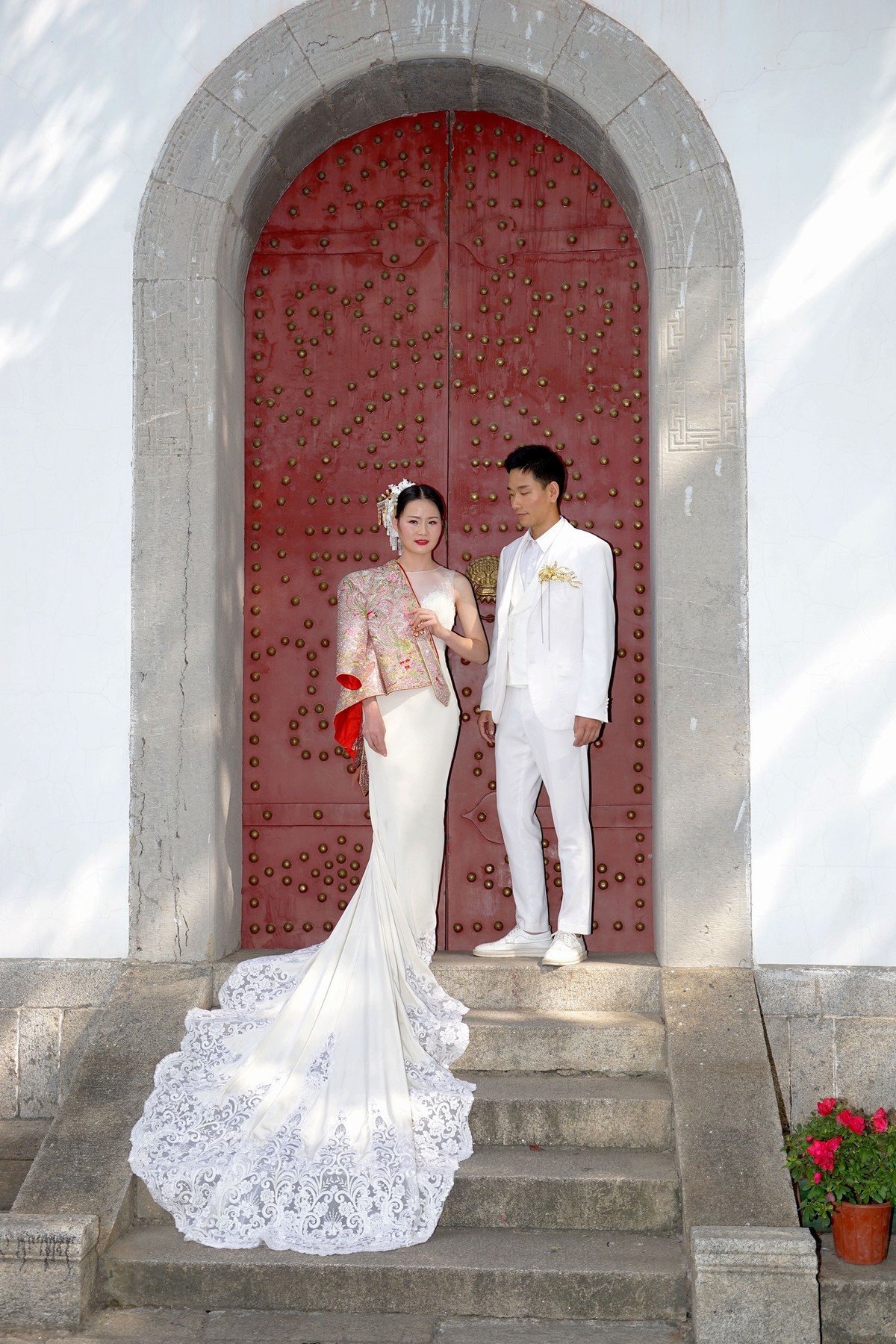 环境人像外拍---晴川阁山门下的新娘子！。。。。。。。。赠拍！