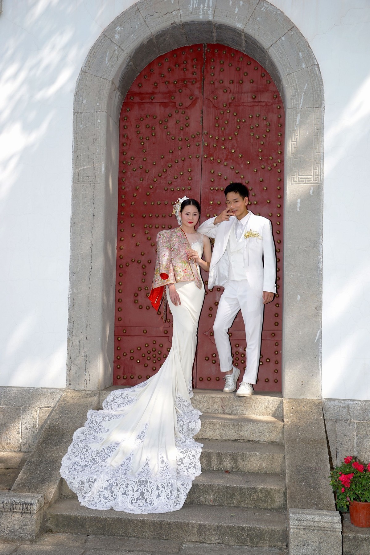 环境人像外拍---晴川阁山门下的新娘子！。。。。。。。。赠拍！