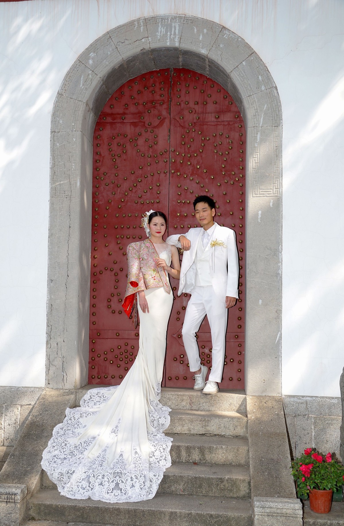 环境人像外拍---晴川阁山门下的新娘子！。。。。。。。。赠拍！