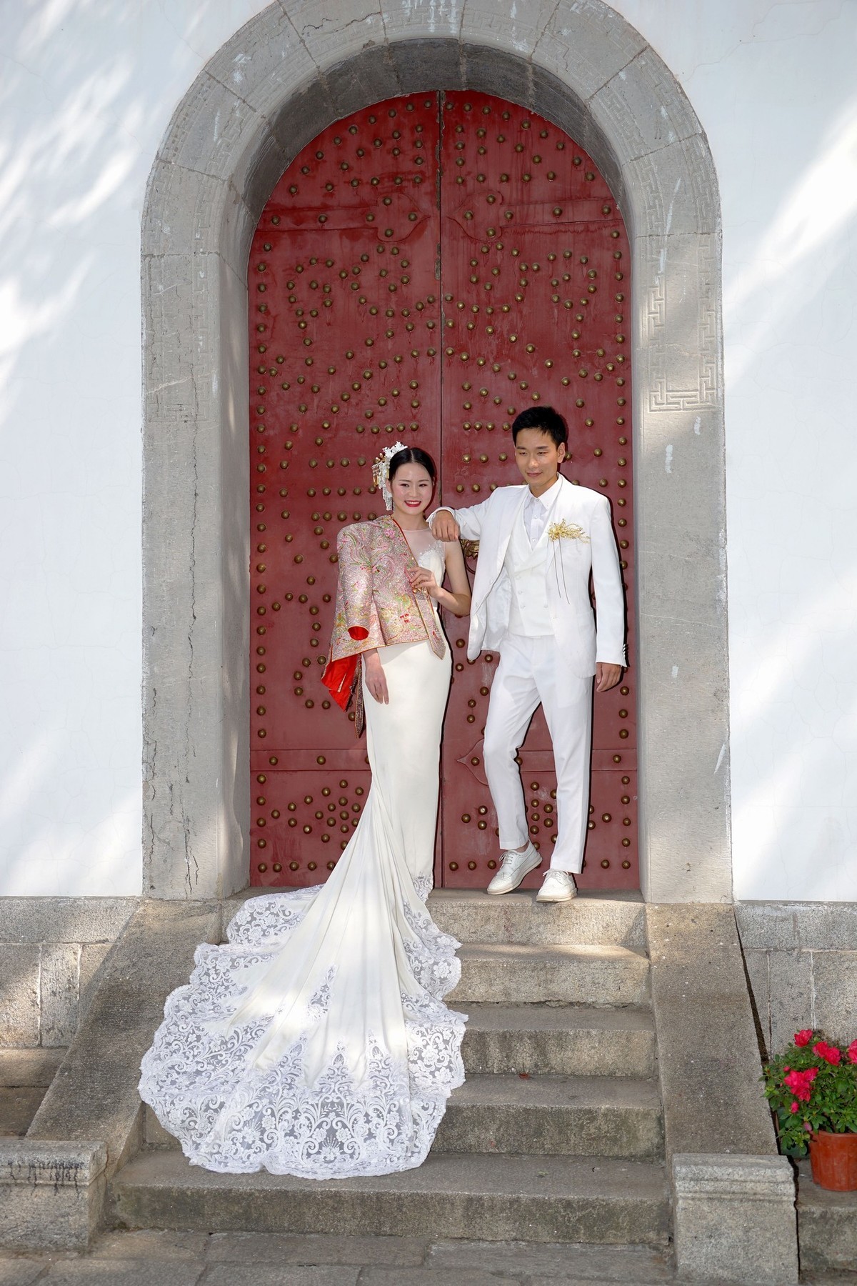 环境人像外拍---晴川阁山门下的新娘子！。。。。。。。。赠拍！