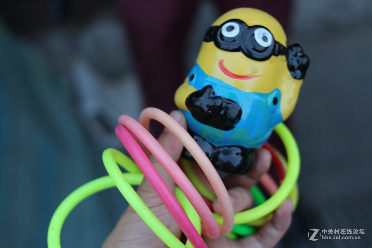 永诺35mm f2 拍人像人文