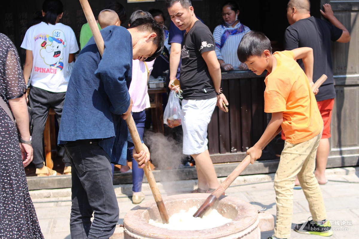 永诺35mm f2 拍人像人文