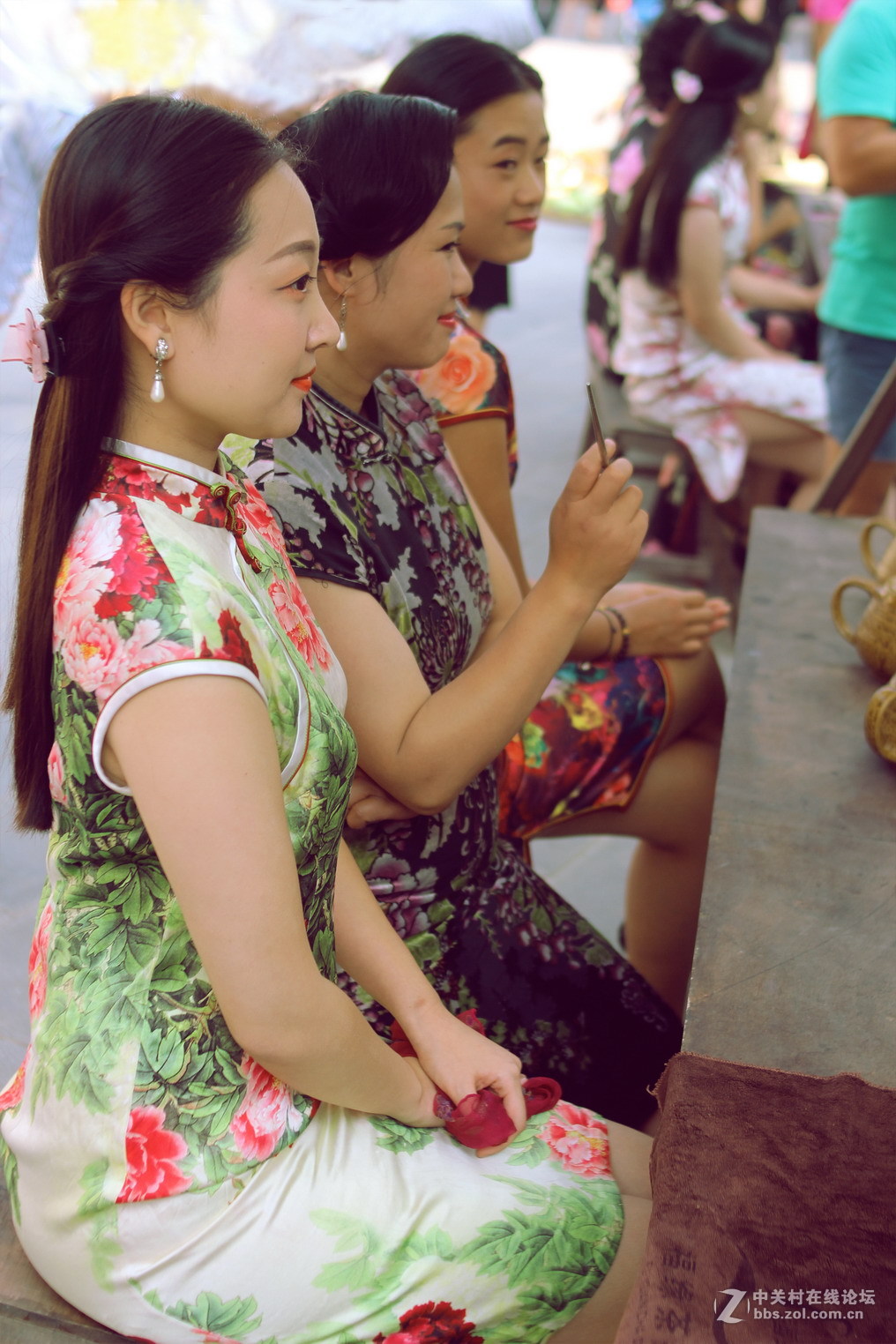 永诺35mm f2 拍人像人文