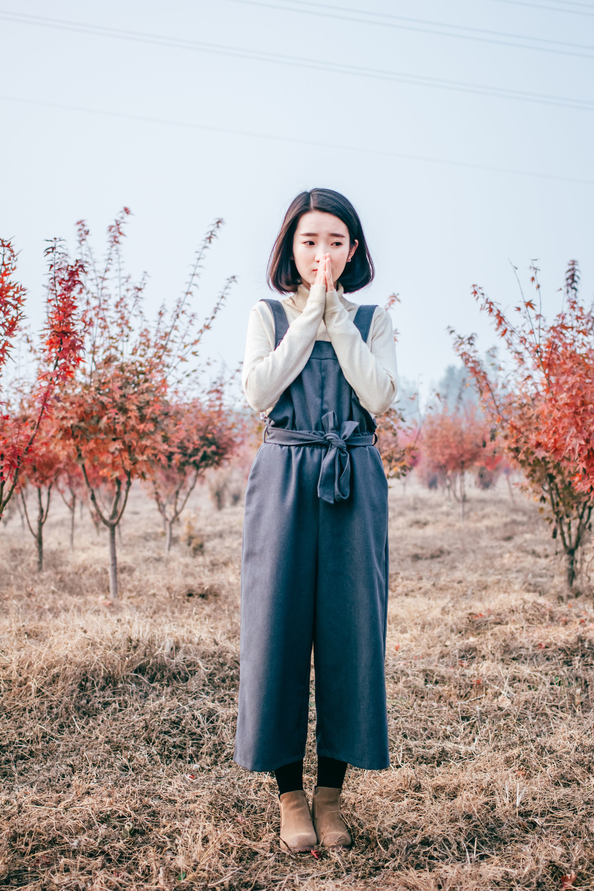 我觉得拍人像的话，饼干比17  40出片还要好。