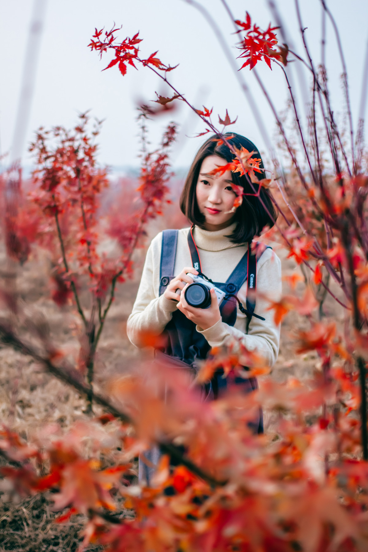 我觉得拍人像的话，饼干比17  40出片还要好。