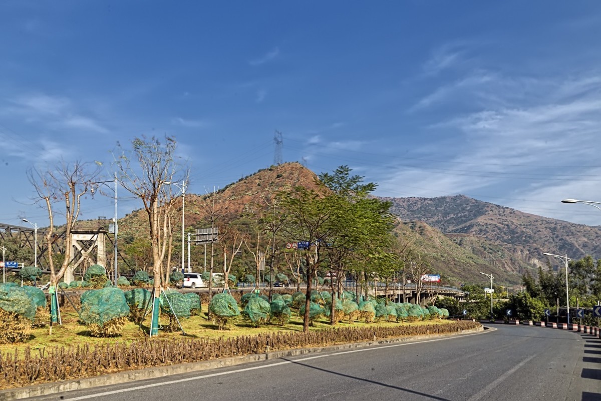 川西南攀枝花市：雅砻江大桥