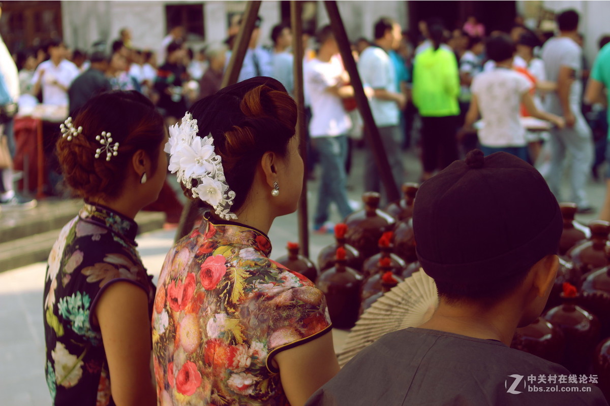 永诺35mm f2 拍人像人文