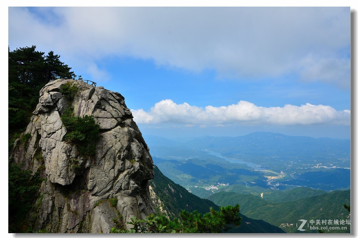 天堂寨纪行之四——祥云飘荡，青峰峻拔，白象戏水、妙趣横生