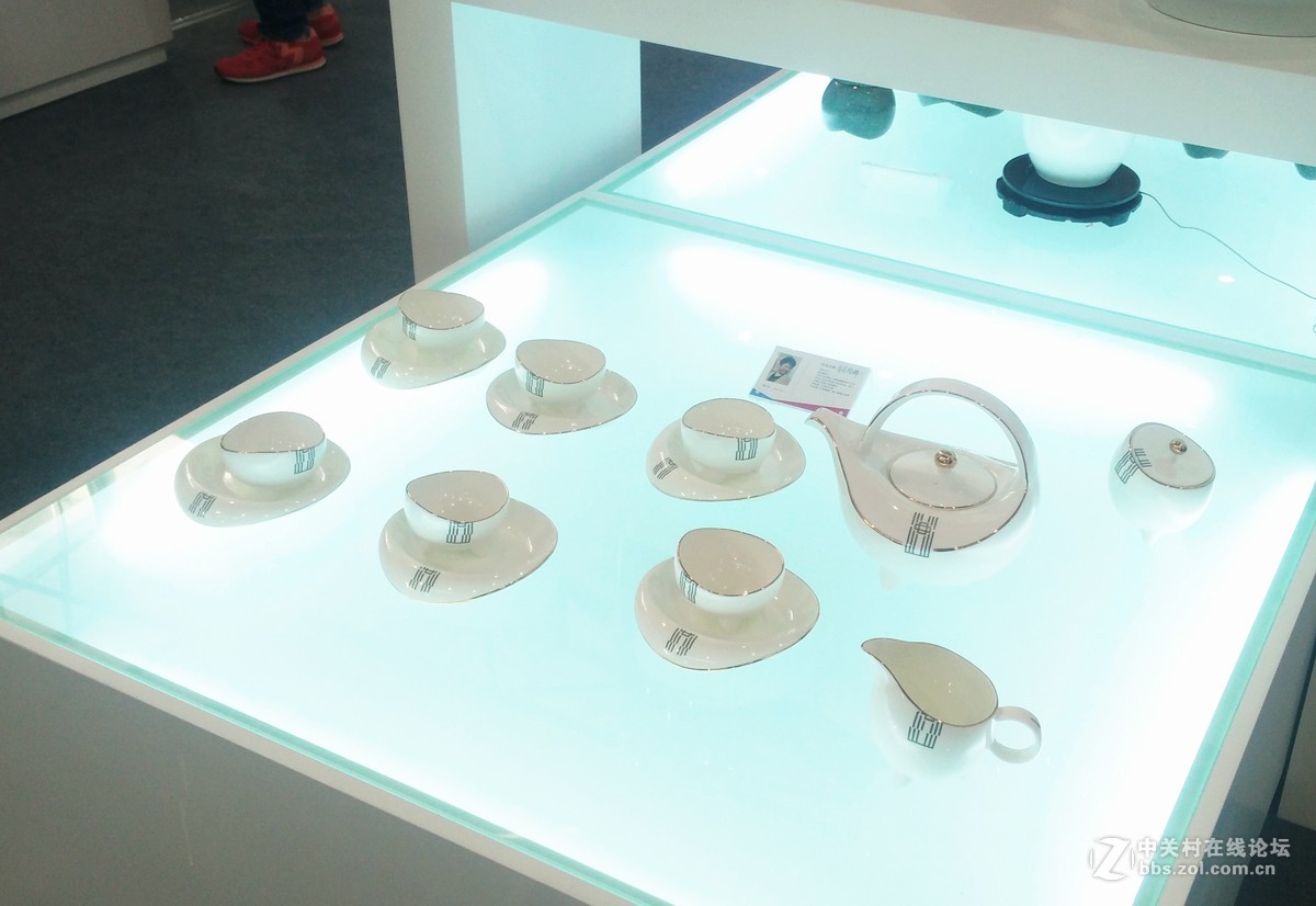 中国陶瓷名家名作展